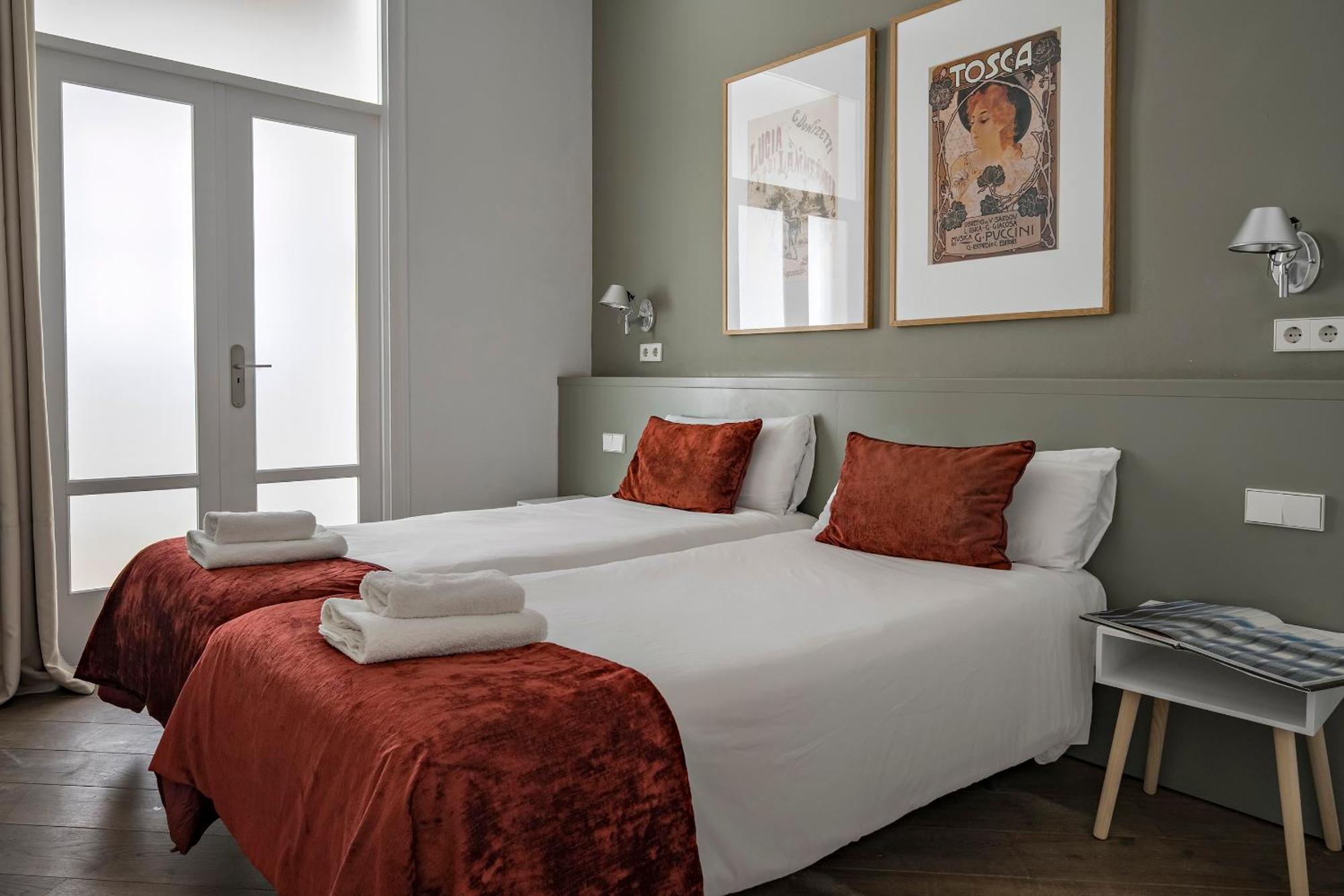 Habitat Apartments Rambla Deluxe, Barcelona